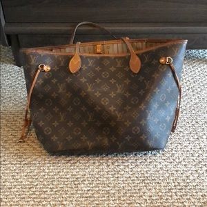 Used Authentic Louis Vuitton Neverfull MM.